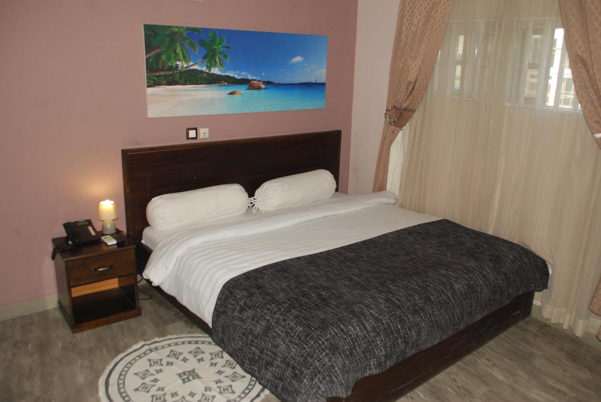 Benin City Center Hotel Cotonou Exterior photo